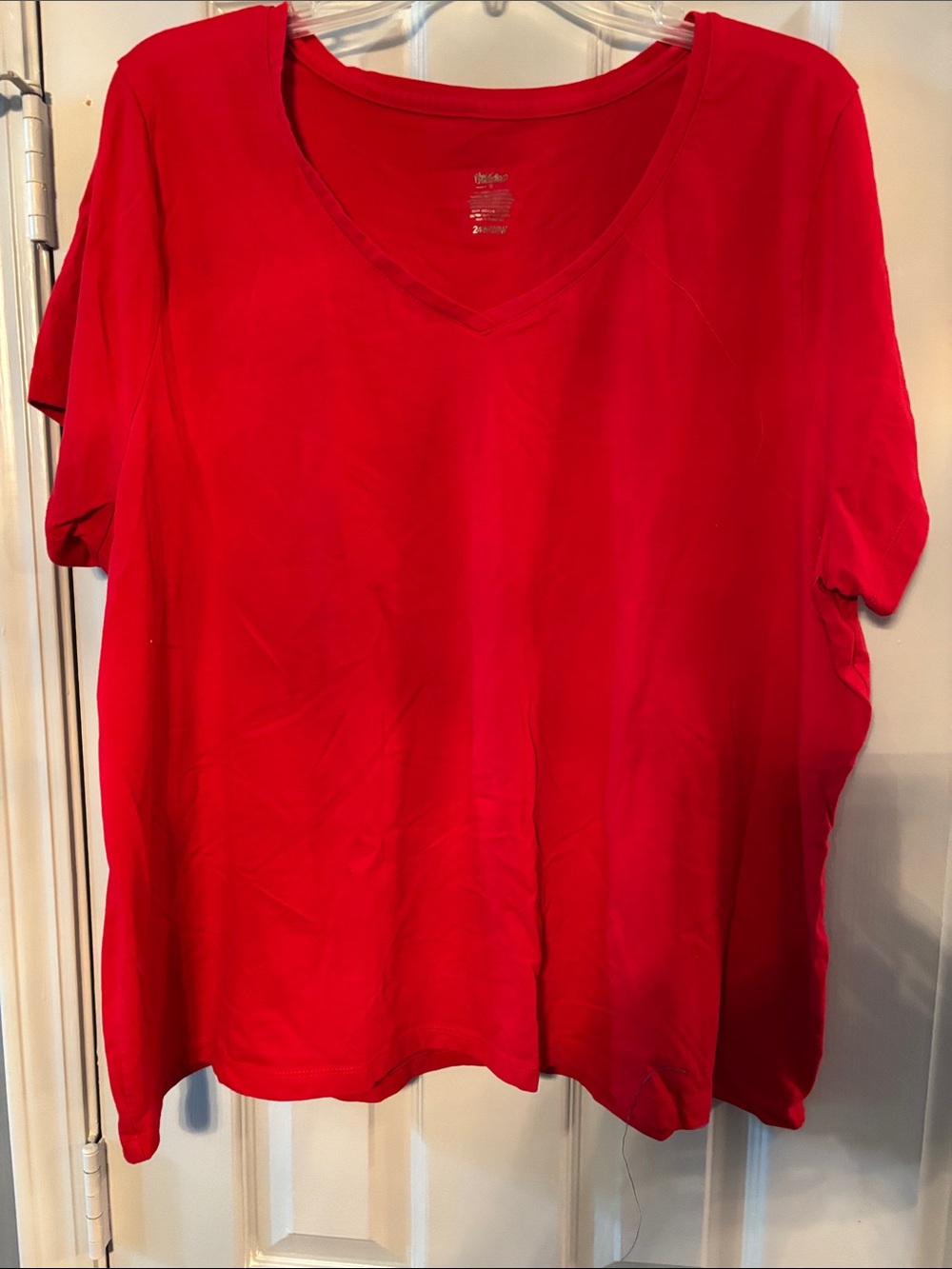 Mossimo Red V-Neck Short Sleeve Tee